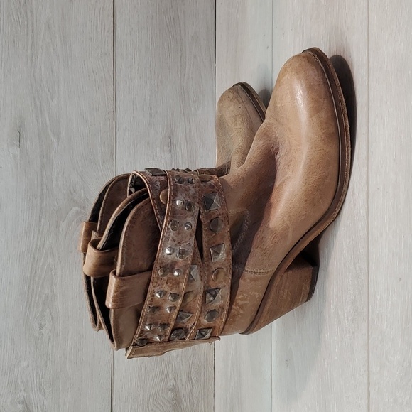 Circle G by Corral Womens Western Cowboy Leather Ankle Heels Boots shoes sz 8M - Picture 1 of 14